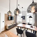 아파트 Luxus-apartment In Mit Privat-parkplatz 라이프치히