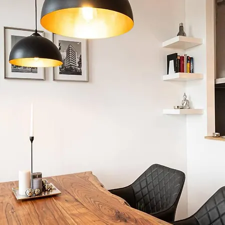 Apartment Luxus-apartment In Mit Privat-parkplatz *
