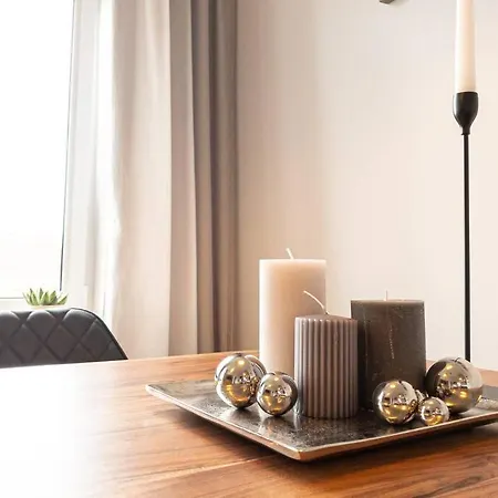 Luxus-apartment In Mit Privat-parkplatz Διαμέρισμα Λειψία