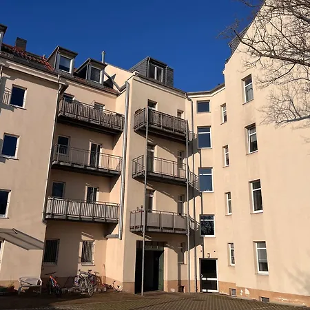 Luxus-apartment In Mit Privat-parkplatz * Leipzig