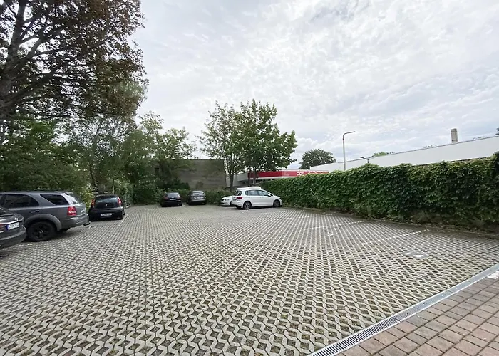 Luxus-apartment In Mit Privat-parkplatz Leipzig